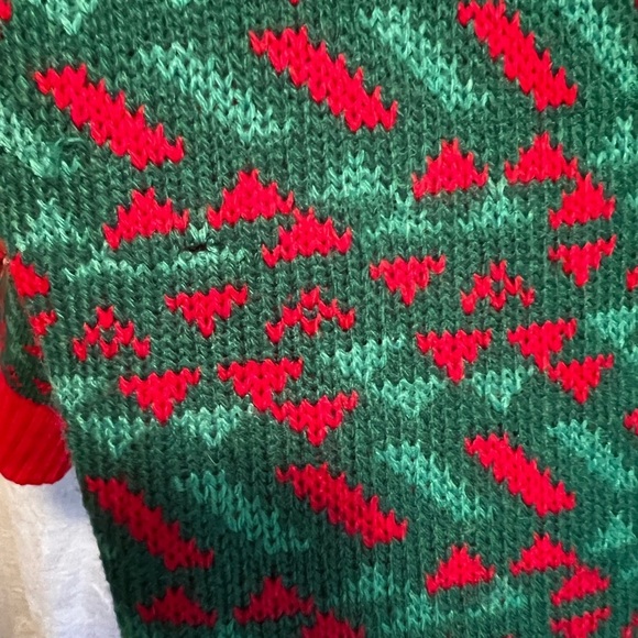 Blizzard Bay ugly Christmas sweater. Size xl. Muscle man. - Picture 5 of 9